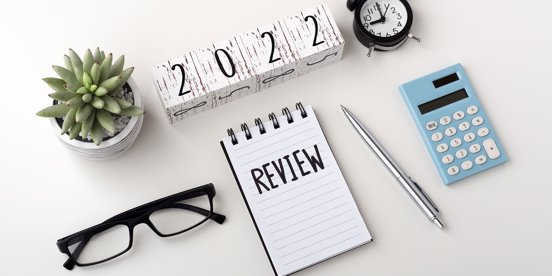 Ariel view of desk with text 2022 review